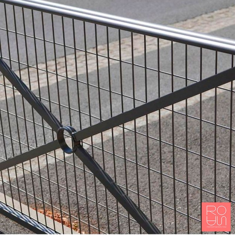 Tanca Lisboa amb reixa (especial sortida escolar)